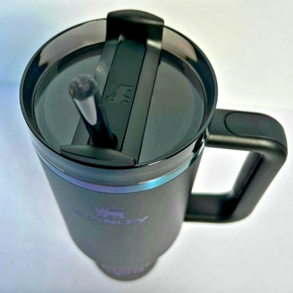 BNWT! STANLEY - THE BLACK CHROMA QUENCHER H2.0 FLOWSTATE™ TUMBLER | 40 OZ - Picture 8 of 16